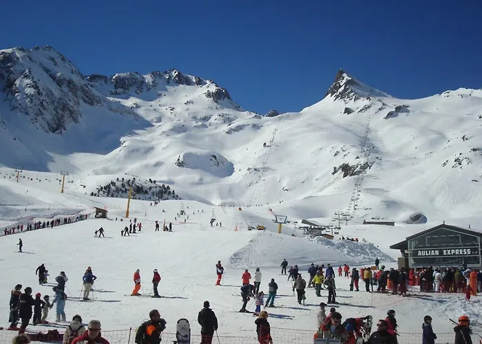 Maison De Village 8 Pers, 3 Ch, Proche Ski, Cuisine Equipee, Parking, Bebe Et Animaux Bienvenus - Fr-1-402-137 *